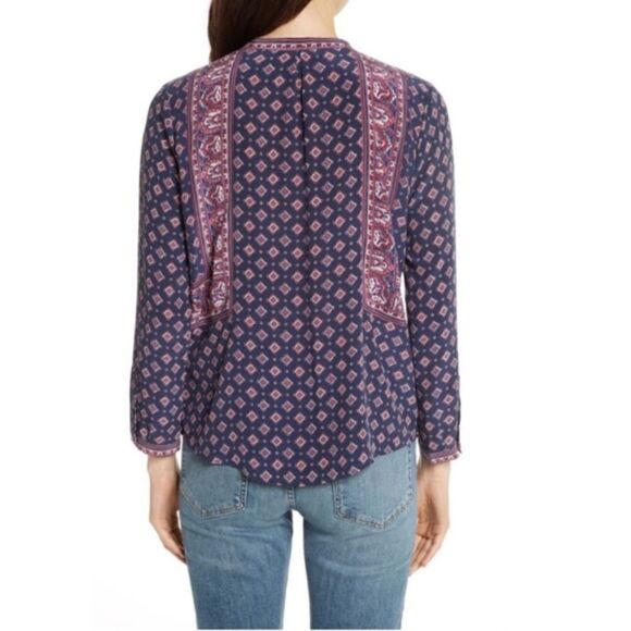 Joie Asia Silk Blouse in Dark Navy Button Down Top XS - Picture 2 of 5